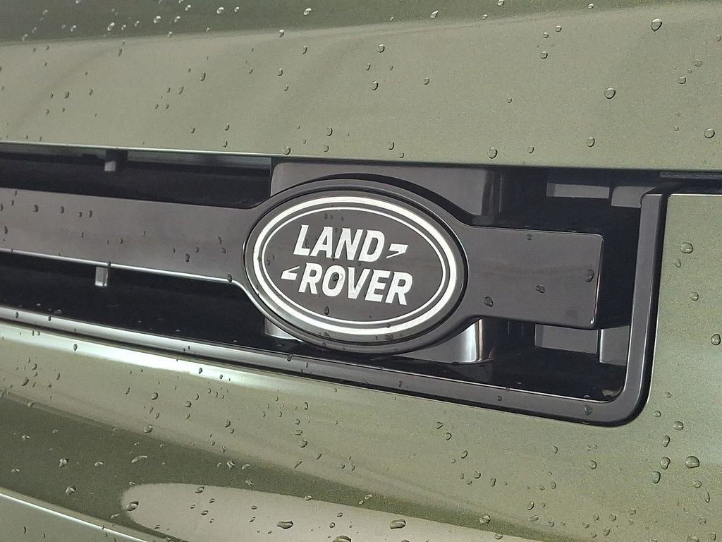 New 2026 Woolstone Green Land Rover S image 21