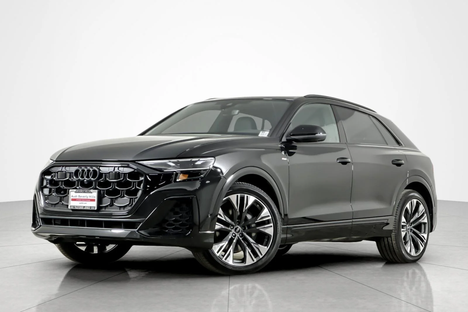 2026 Audi Q8 55 Premium Plus quattro Tiptonic's photo