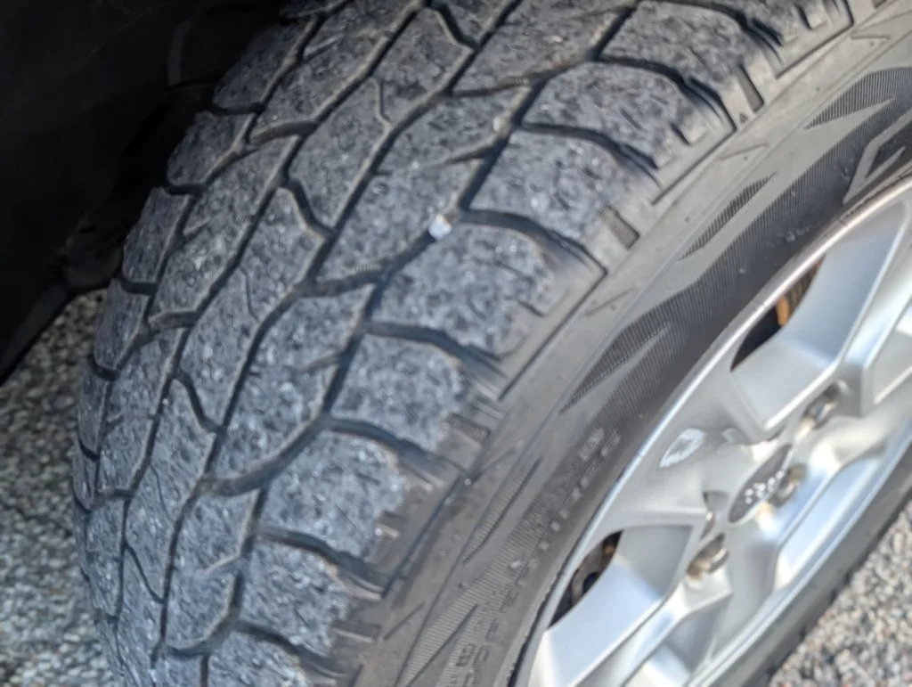 Used 2017 Black Jeep Laredo image 11