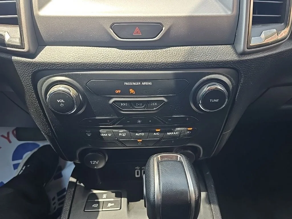 Used 2023 Gray Ford XLT image 15