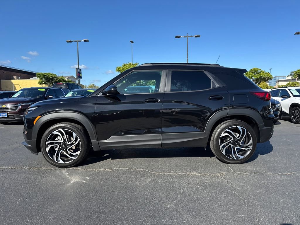 Used 2026 Mosaic Black Metallic Chevrolet RS image 7