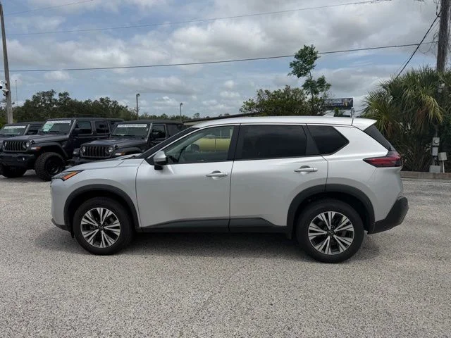 Used 2023 Silver Nissan SV image 8