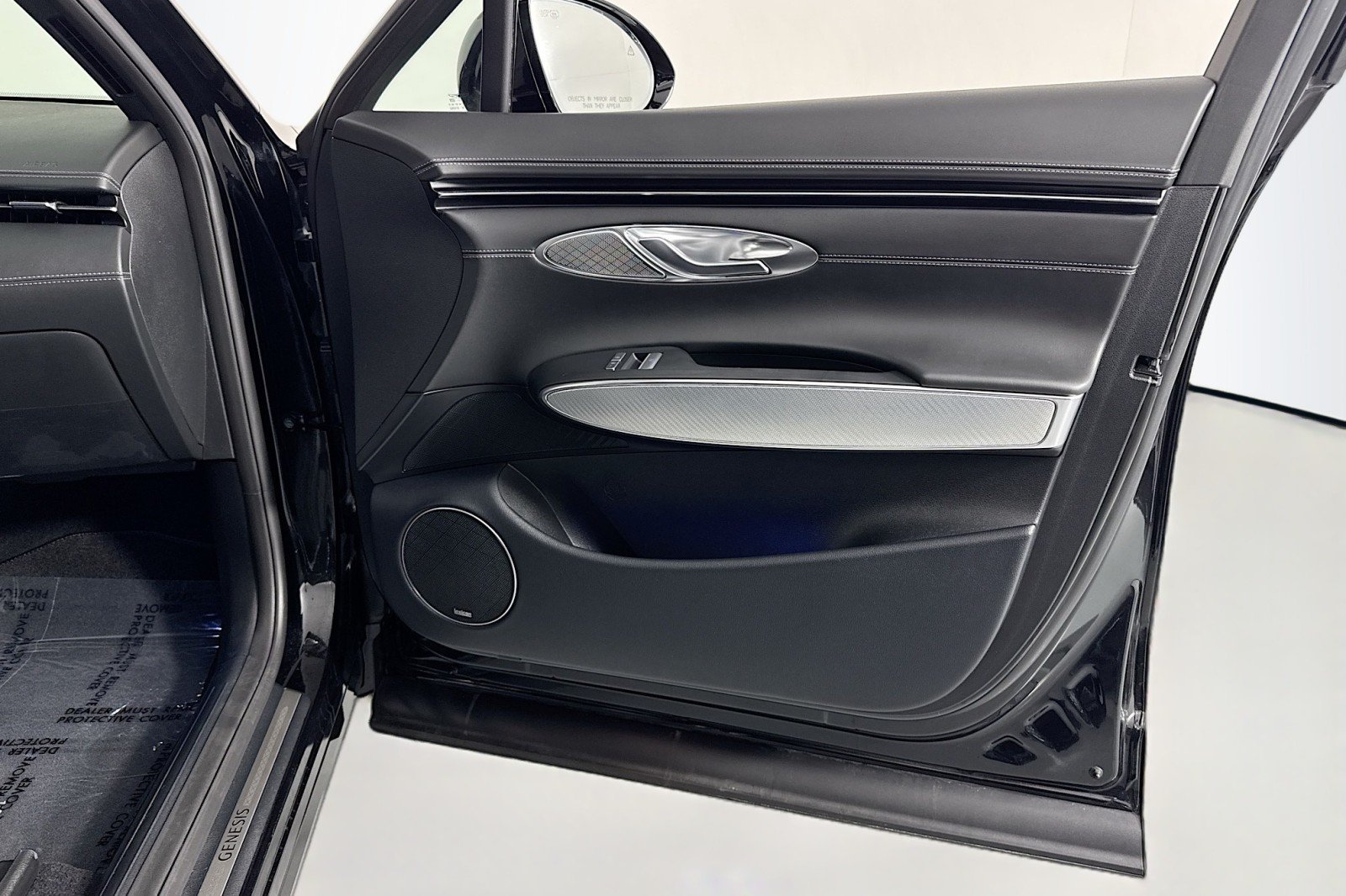 2023 GENESIS GV70 Standard - Photo 23