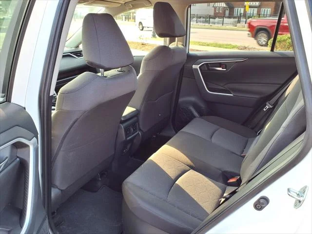 Certified Used 2025 Ice Toyota Hybrid XLE image 60