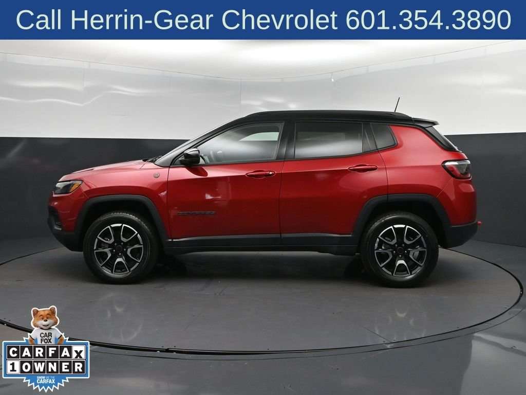 2025 Jeep Compass Trailhawk - Photo 4