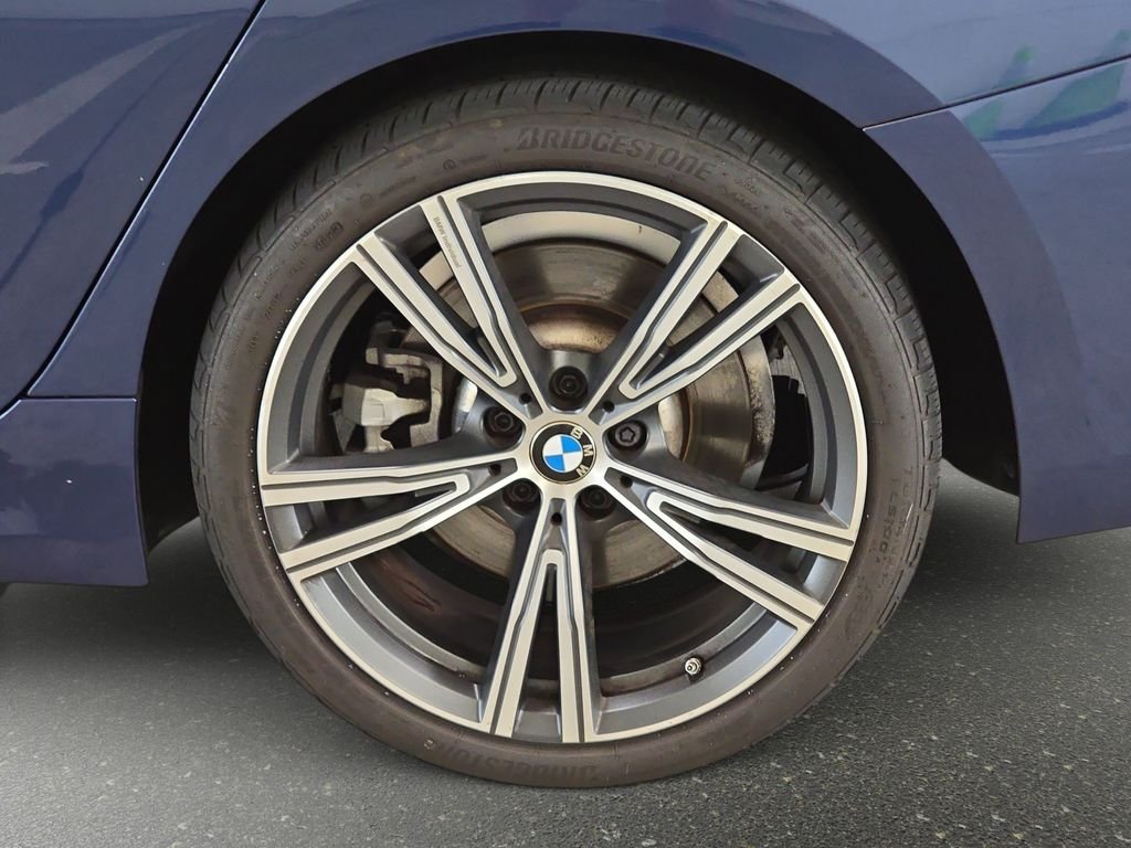 Certified Used 2023 Phytonic Blue Metallic BMW 330i image 28