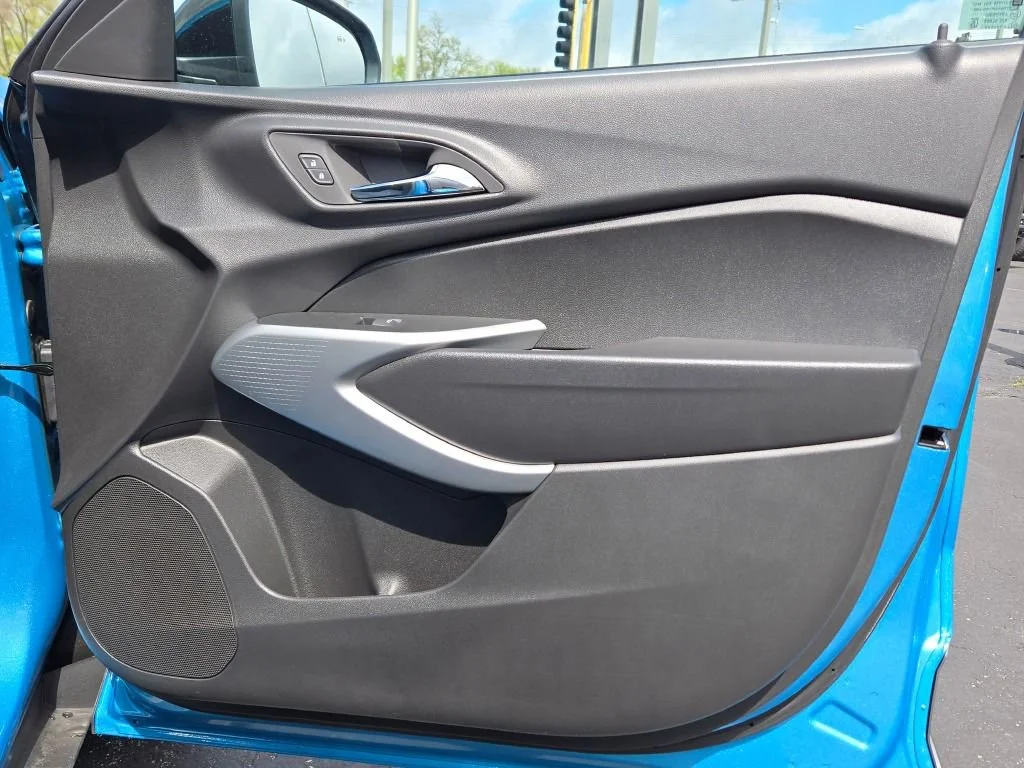 2026 Chevrolet Trax RS - Photo 8
