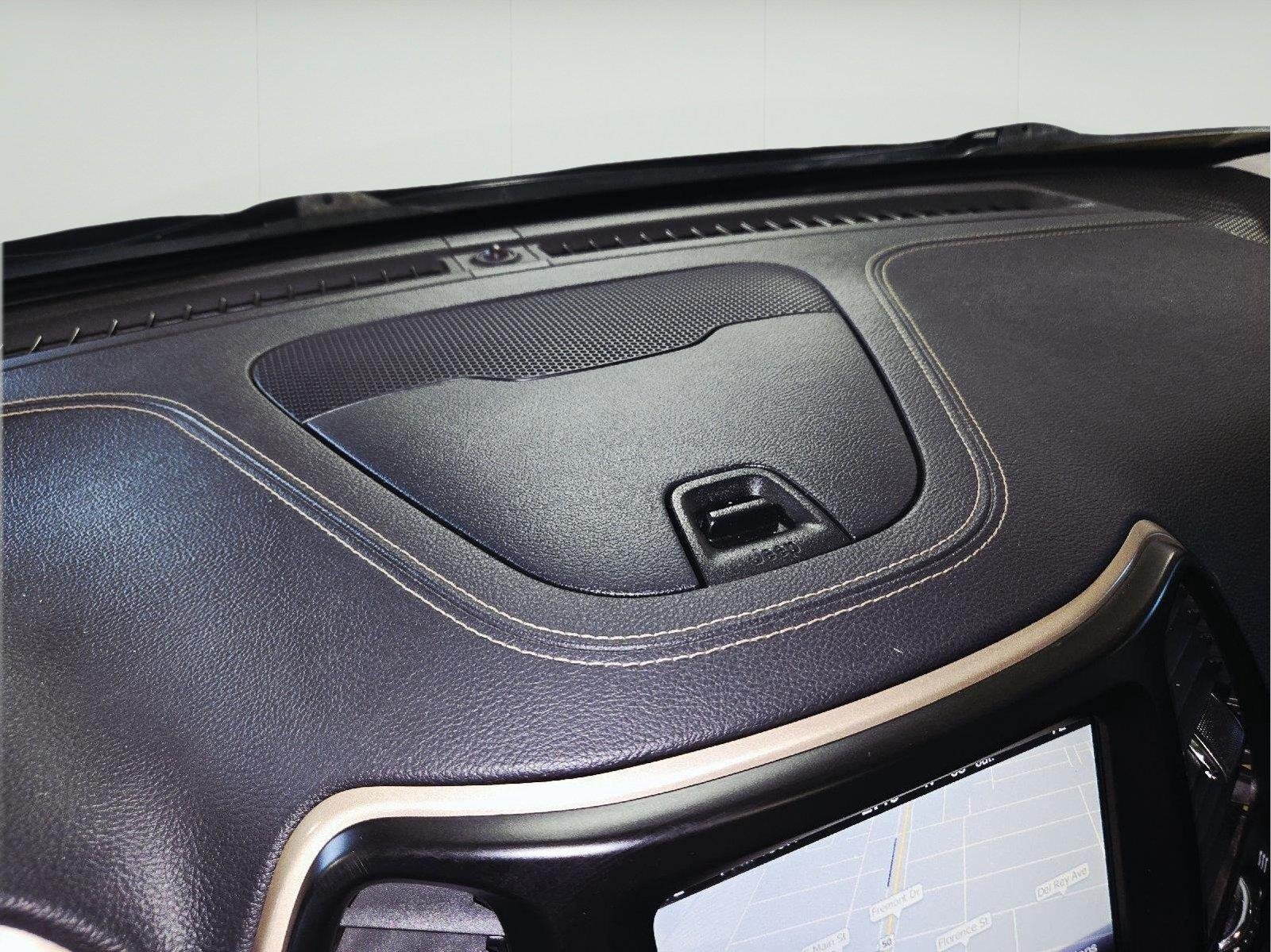 Used 2014 Brilliant Black Crystal Pearlcoat Jeep Limited image 39
