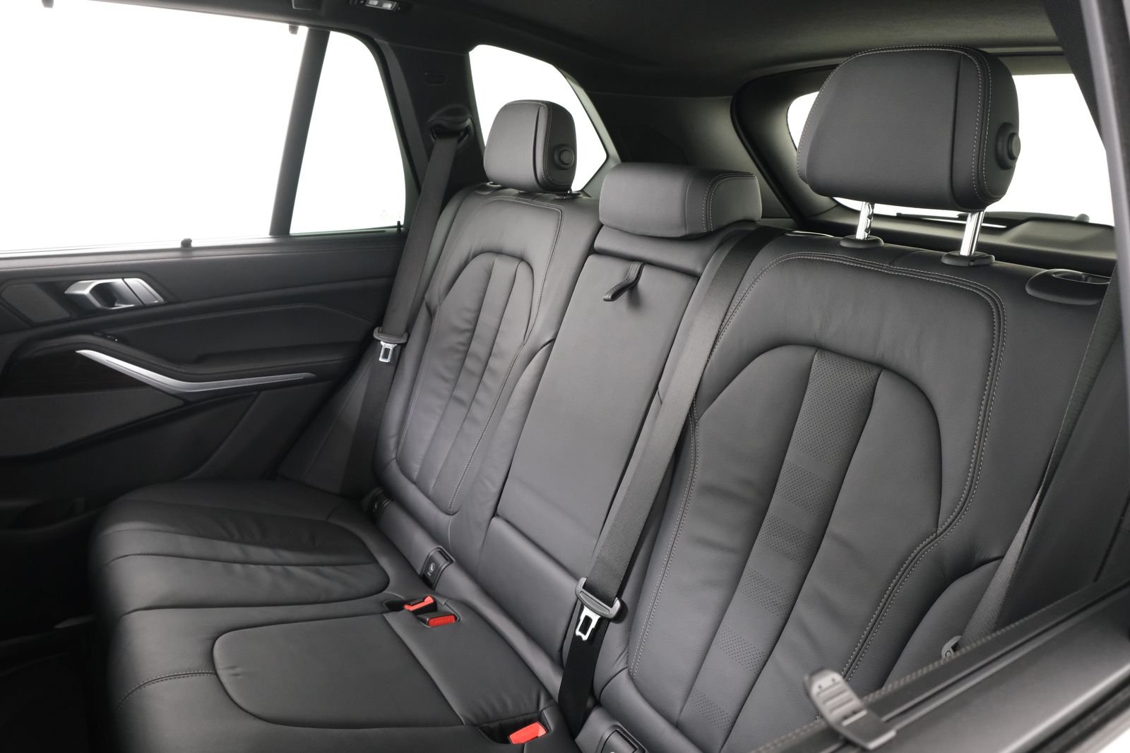Used 2020 Tanzanite Blue II Metallic BMW xDrive40i image 33