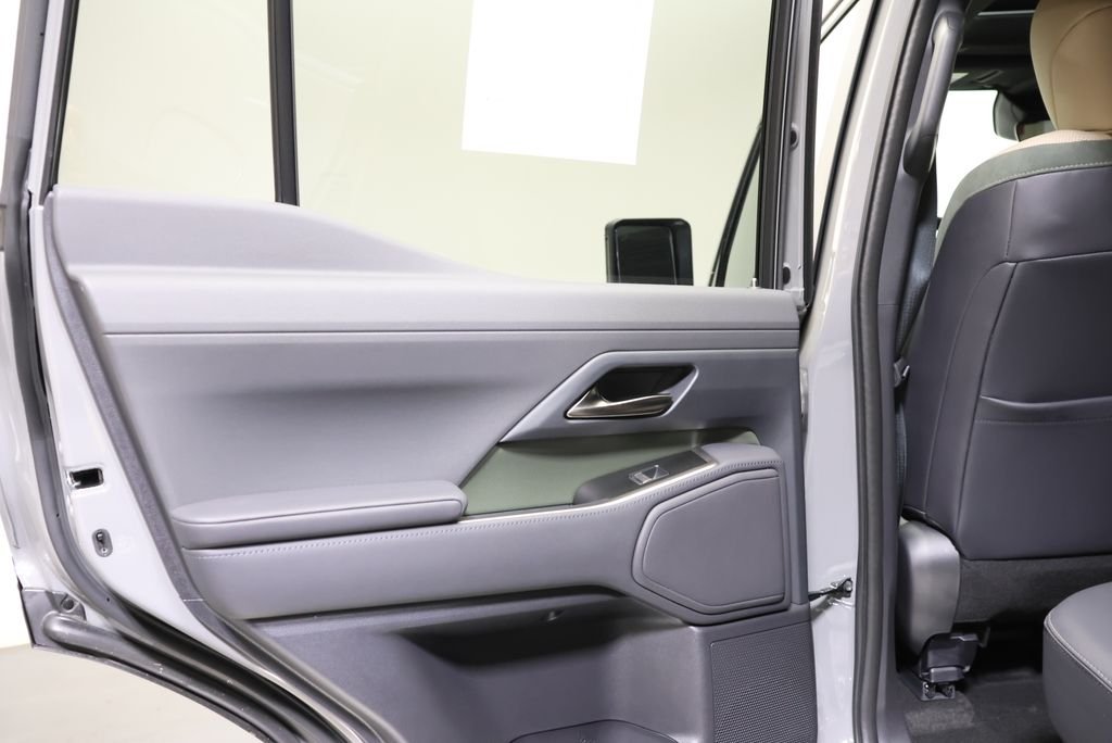 2025 Lexus GX Overtrail - Photo 33