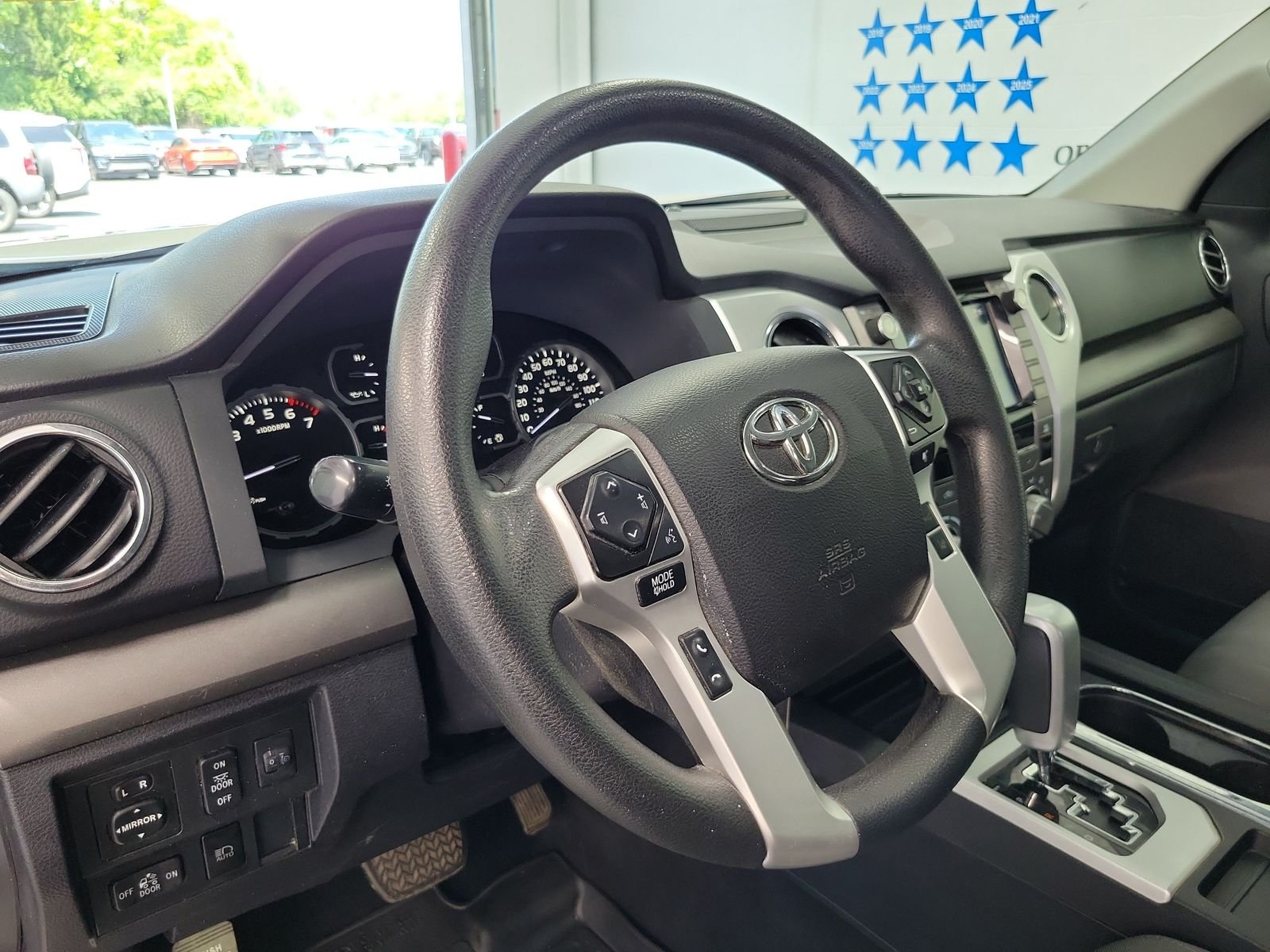Used 2021 White Toyota SR5 image 10