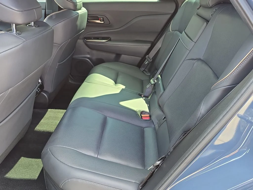 Used 2025 White Toyota XLE image 24