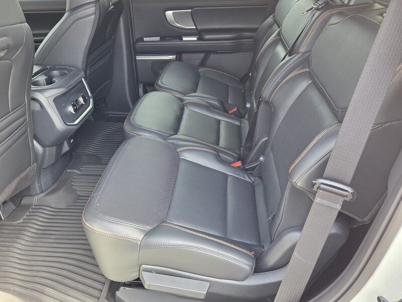 Used 2025 White Metallic FORD TREMOR 4X4 image 13