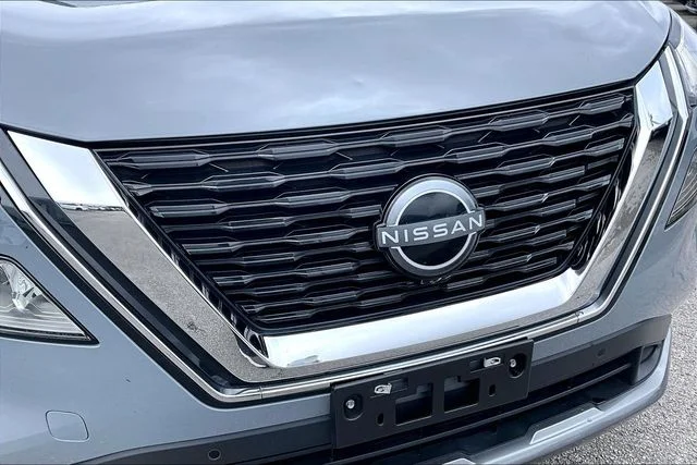 Used 2023 Gray Nissan SL image 30