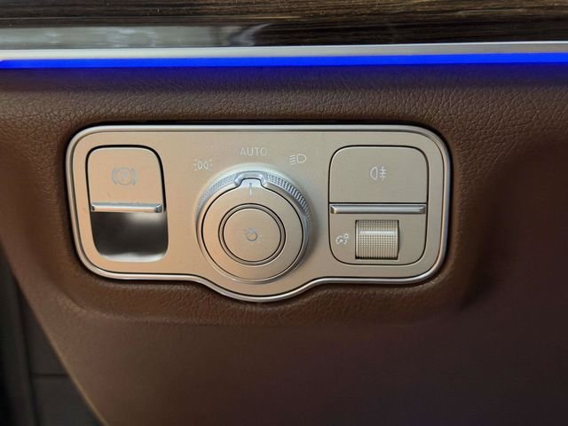 Certified Used 2025 Black Mercedes-Benz GLS 450 image 20
