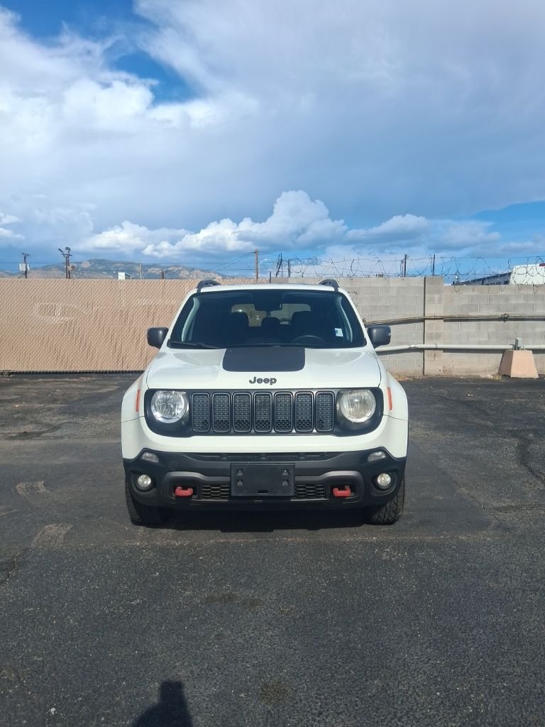 Used 2020 White Jeep Trailhawk image 1