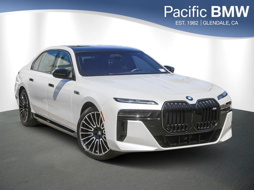 2025 BMW i7 M70 Sedan's photo
