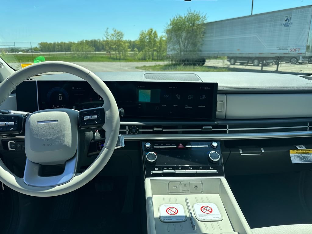 New 2026 Gray Hyundai SE image 8