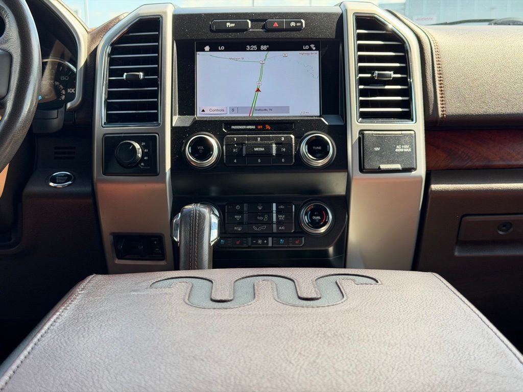 Used 2019 White Ford King Ranch image 33