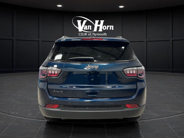 New 2026 Fathom Blue Pearl Coat Jeep Latitude image 6