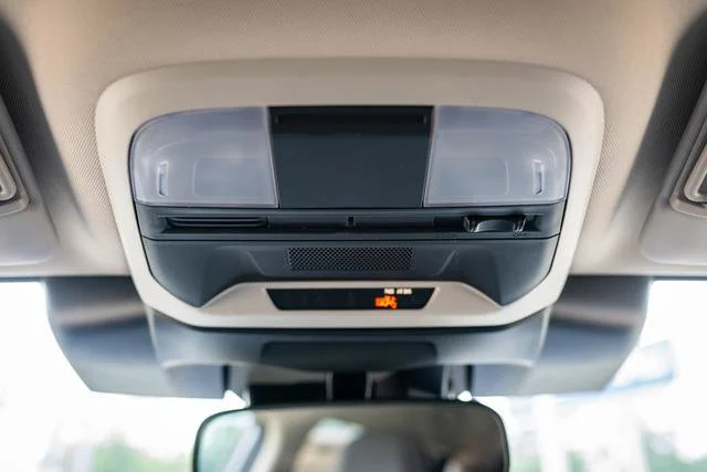 New 2026 Magnetite Gray Metallic Subaru Base image 28