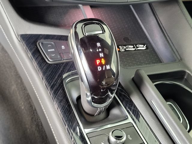New 2026 Argent Silver Metallic Cadillac Premium Luxury image 19