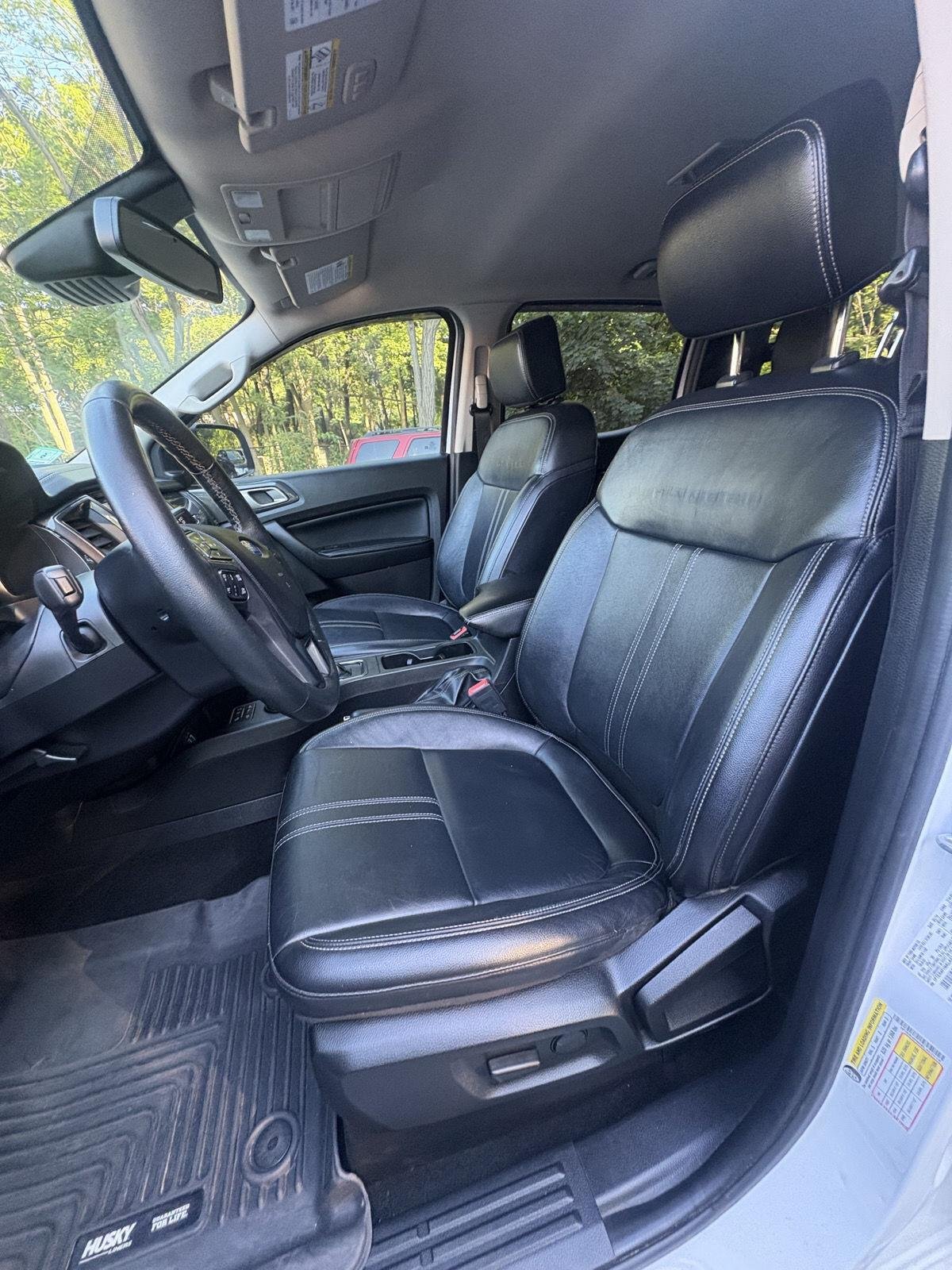 Used 2019 Oxford White Ford LARIAT image 16