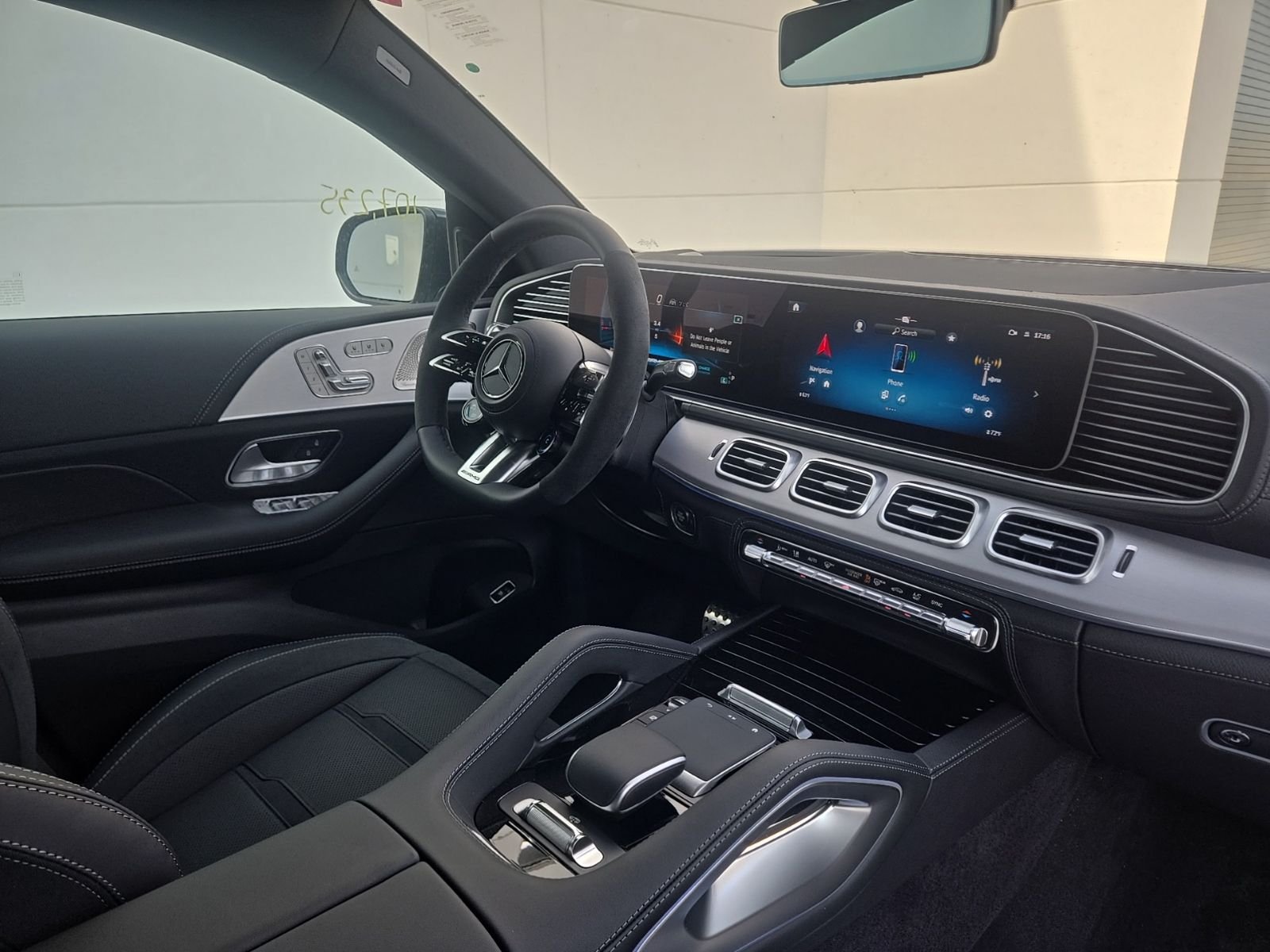 New 2026 MANUFAKTUR Alpine Grey Mercedes-Benz GLE 53 AMG® image 3
