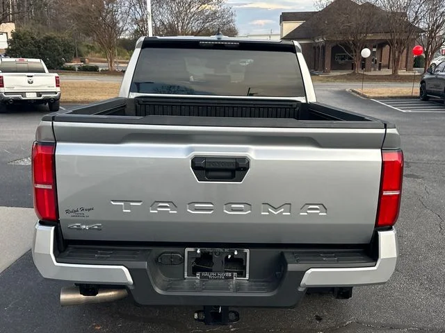 Used 2025 Silver Toyota SR5 image 4