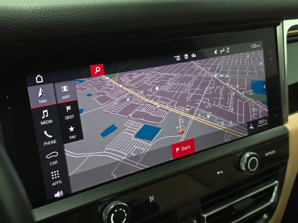 Certified Used 2023  Porsche  image 16