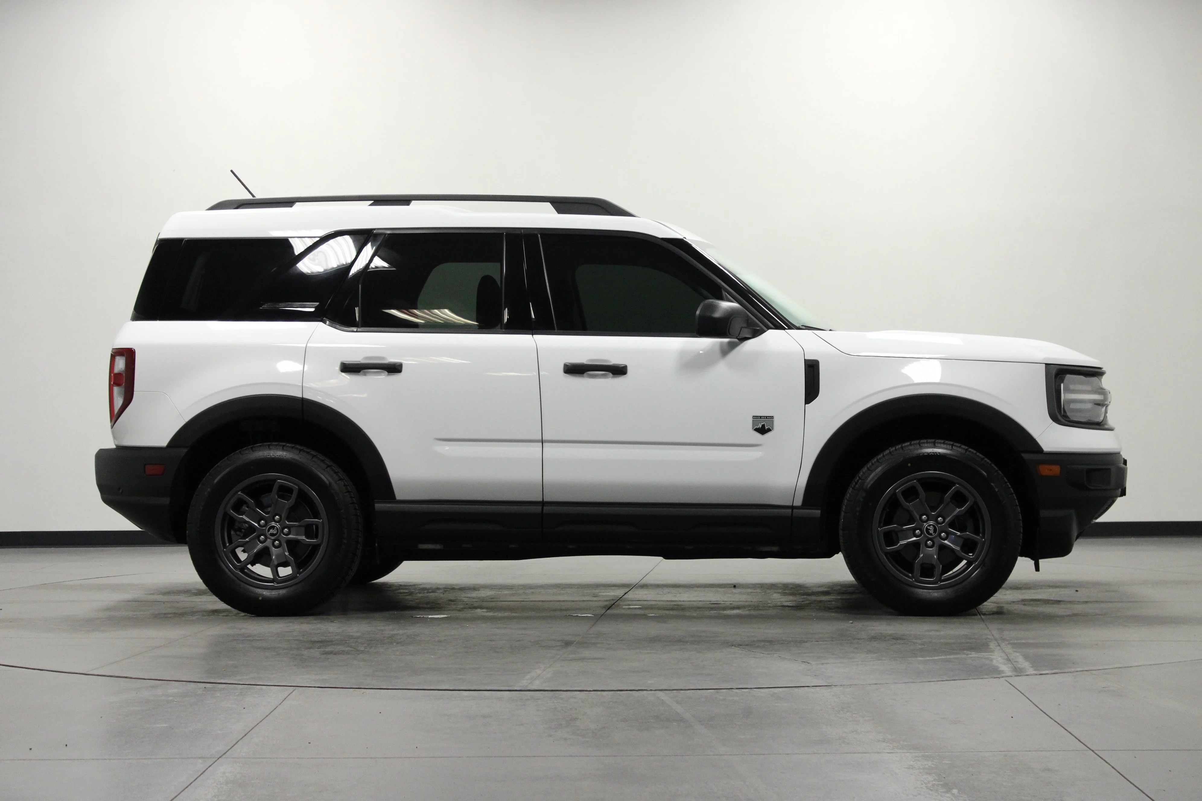 Used 2022 Oxford White Ford Big Bend image 3