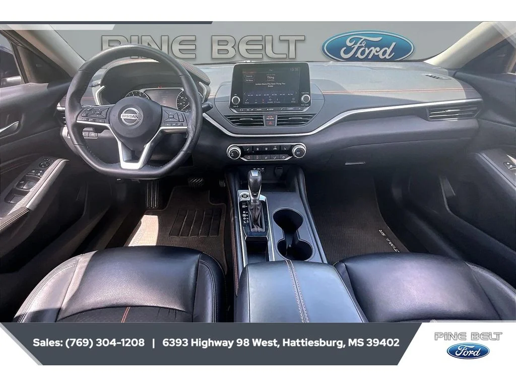 Used 2022 Gun Metallic Nissan 2.5 SR image 13