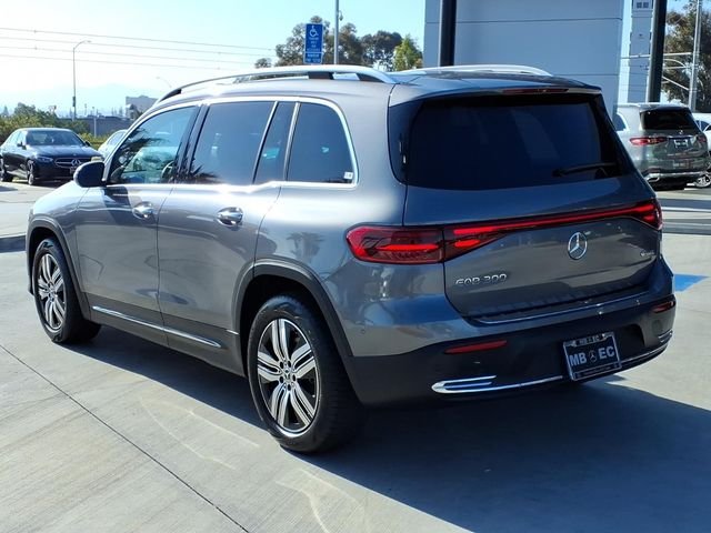 Certified Used 2025 Gray Mercedes-Benz 300 image 21
