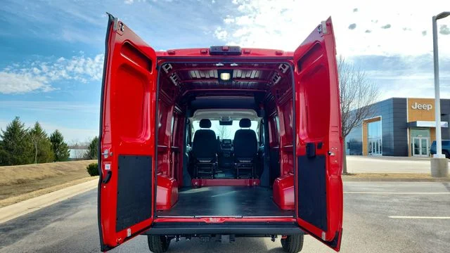 New 2026 Flame Red Clear-Coat Exterior Paint RAM Base image 15