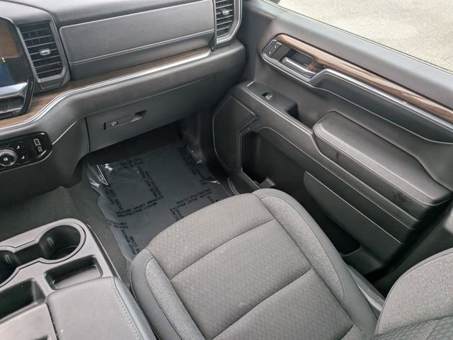 2024 Chevrolet Silverado 1500 LT - Photo 17