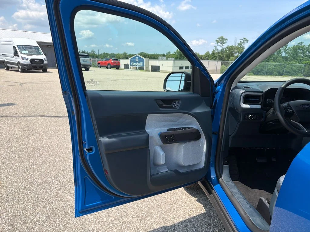 Used 2026 Blue Ford XLT image 13