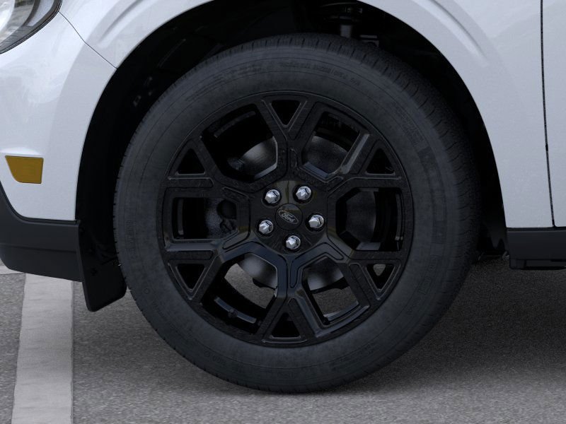 New 2025 Space White Metallic Ford XLT image 20