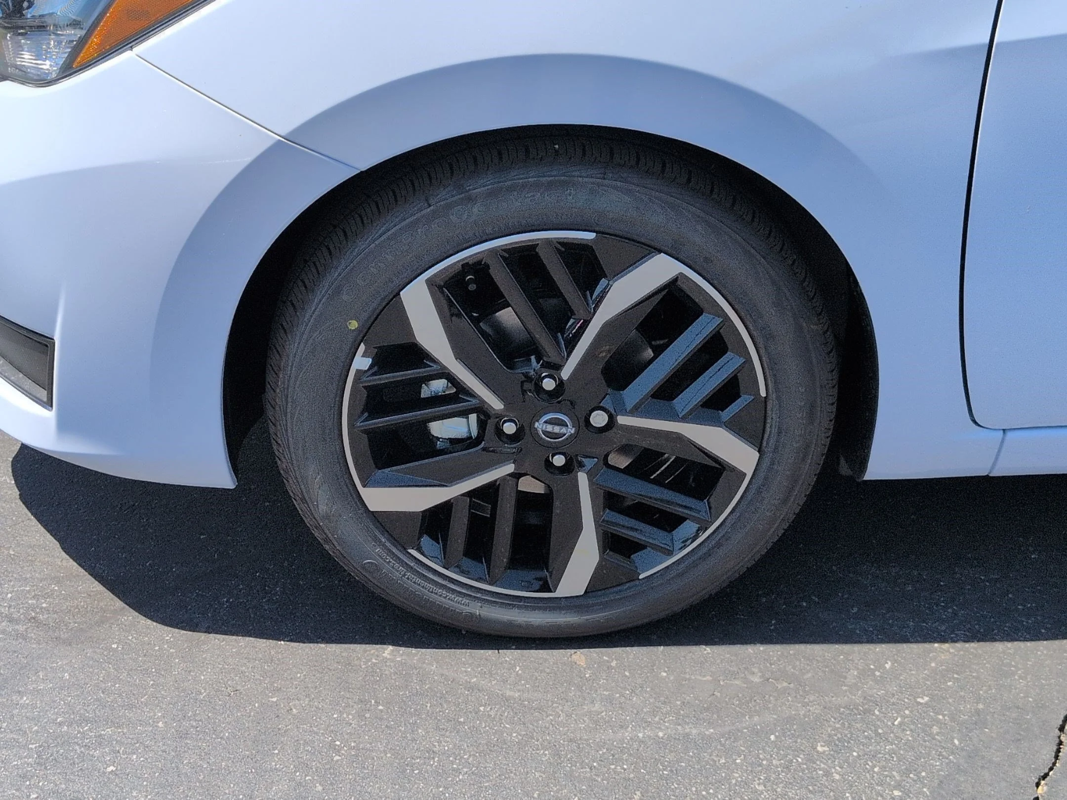 New 2025 Gray Sky Pearl Nissan SR image 9