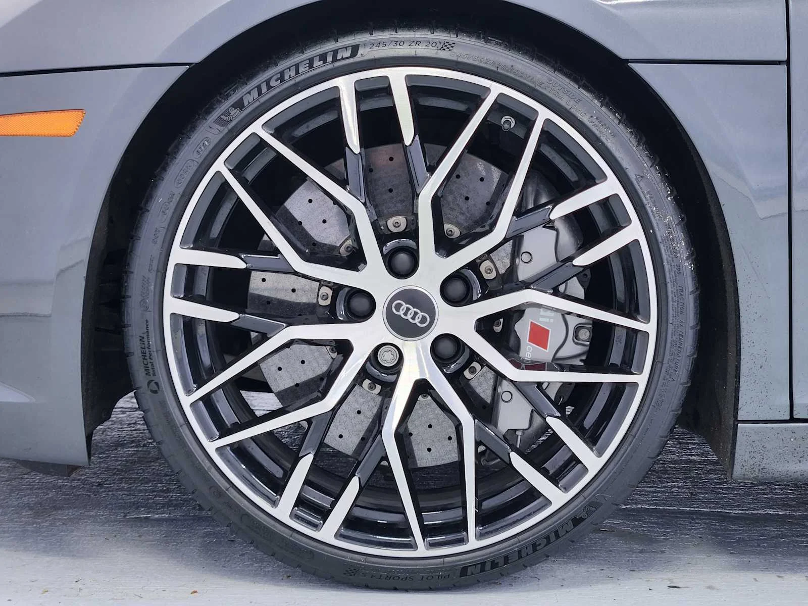 2017 Audi R8 Base | CarEdge | CarEdge