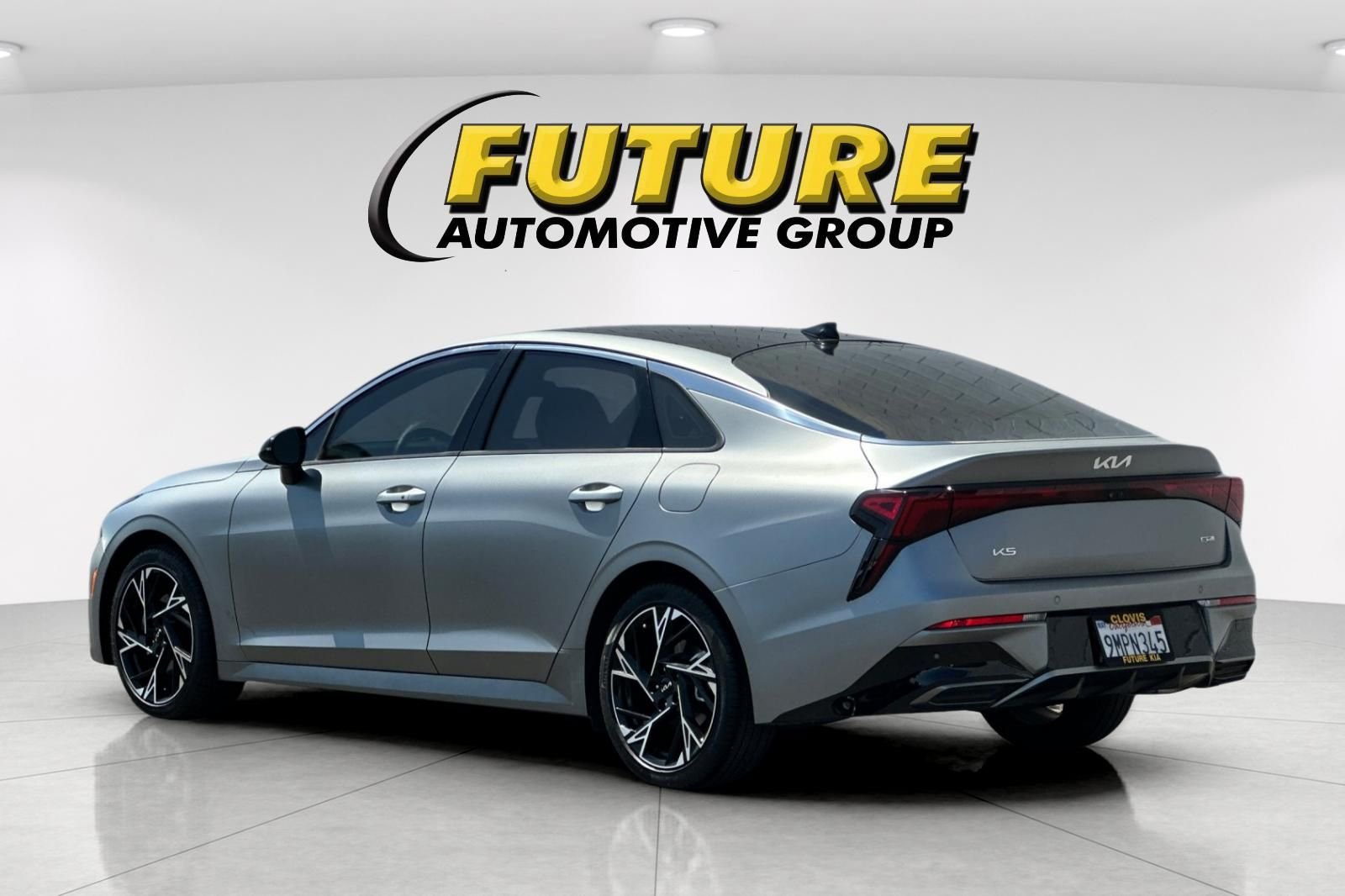 Used 2025 Gray Kia GT-Line image 6