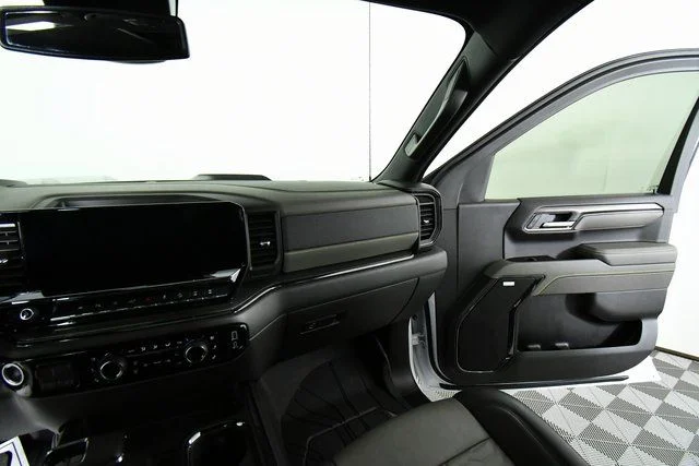 2025 Chevrolet Silverado 1500 ZR2 - Photo 20