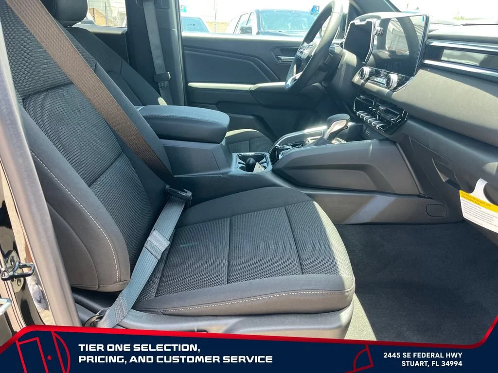 New 2026 Onyx Black GMC Elevation image 19