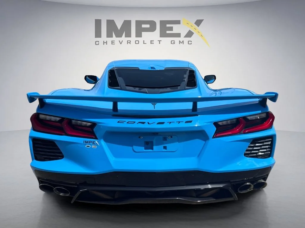 Used 2025 Rapid Blue Chevrolet 2LT image 4