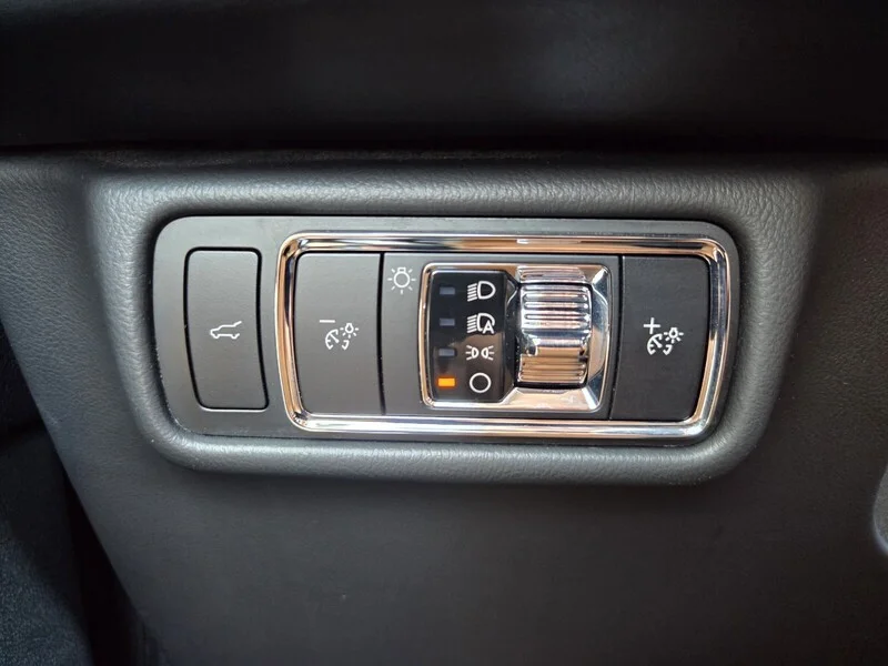 Used 2023 Gray Metallic LINCOLN RESERVE AWD image 42