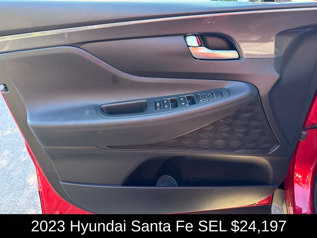Used 2023 Red Hyundai SEL image 10