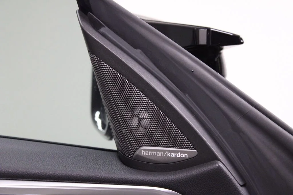 Used 2022 Black BMW Competition image 25