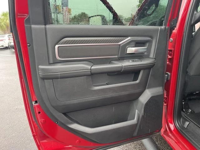 New 2026 Molten Red Pearl-Coat Exterior Paint RAM Big Horn image 10