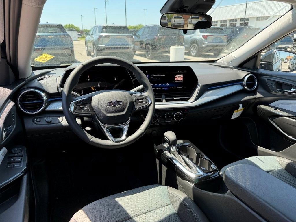 2026 Chevrolet Trax LT - Photo 14