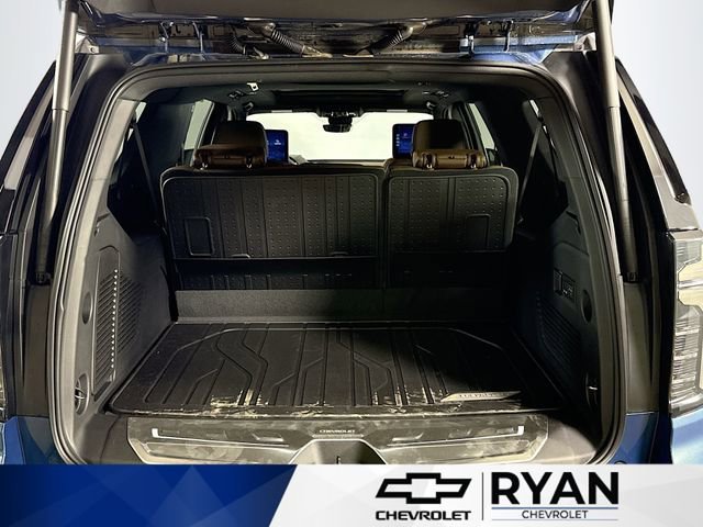 2026 Chevrolet Suburban High Country - Photo 29