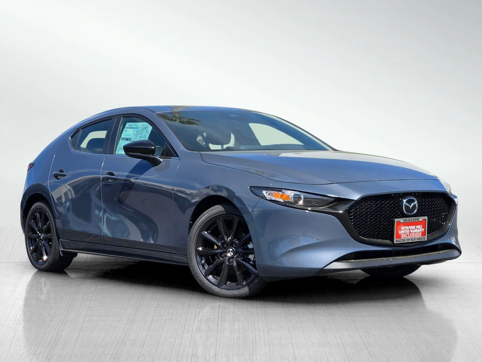 2026 Mazda CX-3 2.5 Carbon Ed. AT 5-Door SKYACTIV AWD's photo